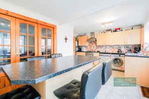 Photo 21- click for photo gallery